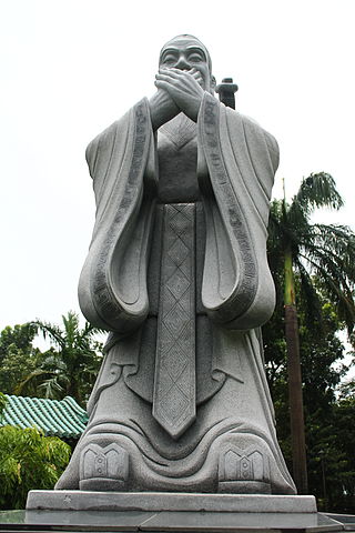 Confucius_Monument (via Wikipedia)
